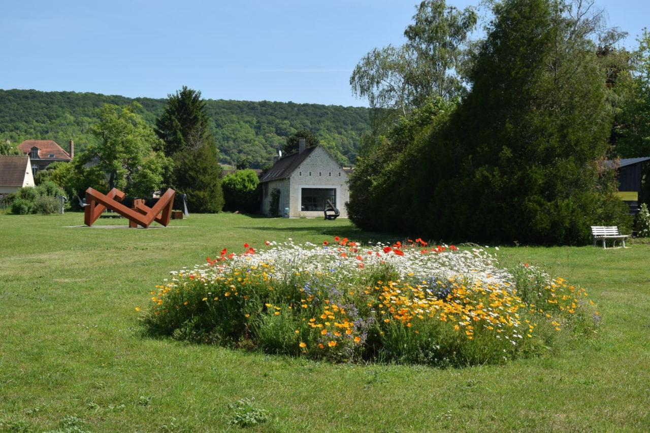 Gite Dans Parc De Sculptures - Gite "Pondichery" Port-Mort Екстериор снимка